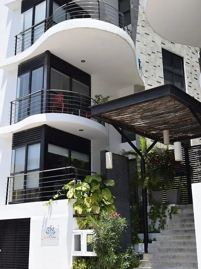 Siesta Fiesta Apartments Плая-дель-Кармен 3*,